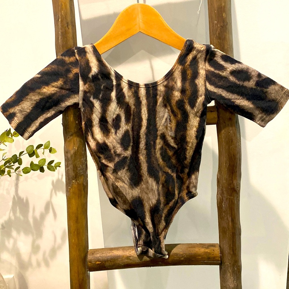 Girls leo/bodysuit